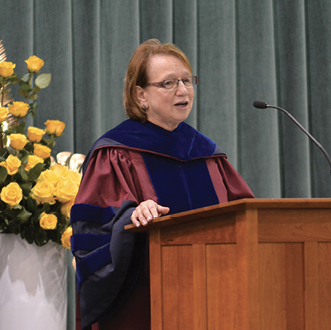 Keynote speaker Dr. Raelynn Cooter ’77